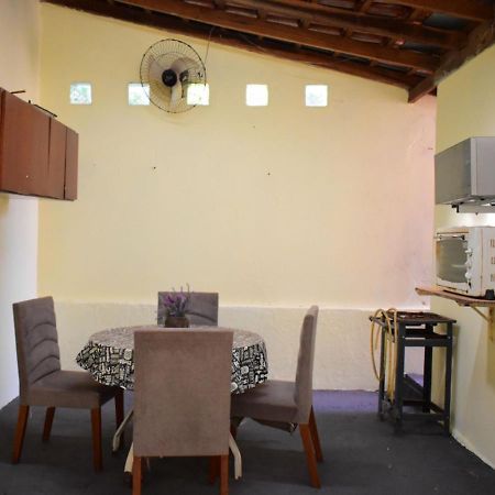 Casa Temporada Em Olimpia To Nem Ai Villa Bagian luar foto