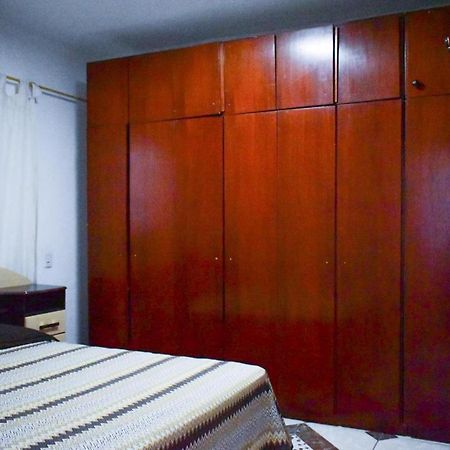 Casa Temporada Em Olimpia To Nem Ai Villa Bagian luar foto